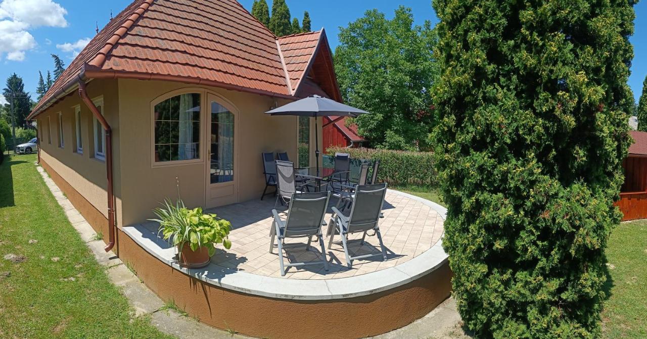 Vica Apartman Balatonberény Extérieur photo